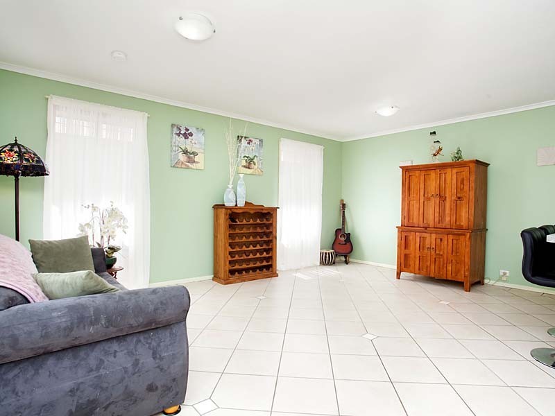 10 Arcturus Avenue, Huntfield Heights SA 5163