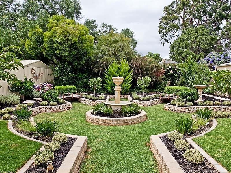 24 Hall Crescent, Old Noarlunga SA 5168