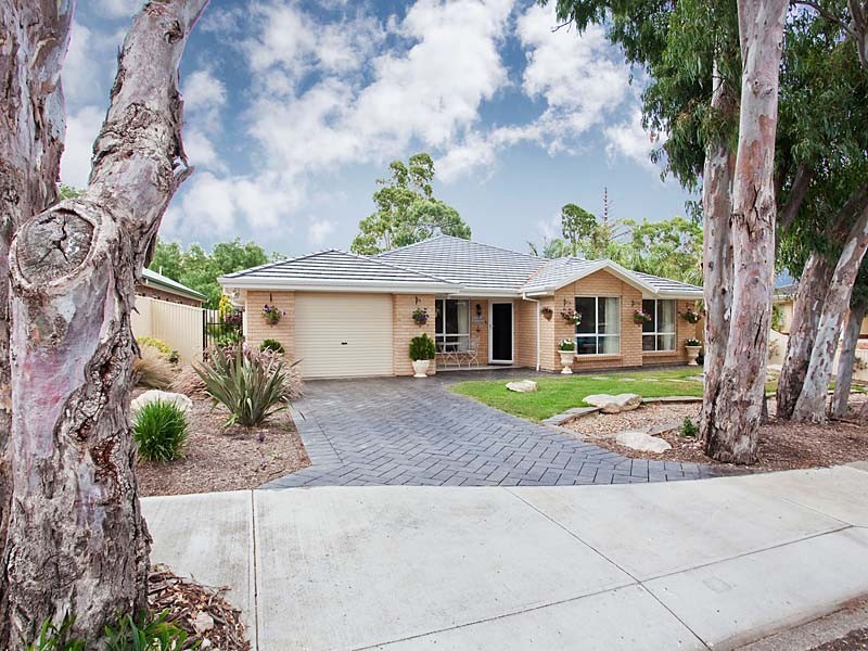 24 Hall Crescent, Old Noarlunga SA 5168