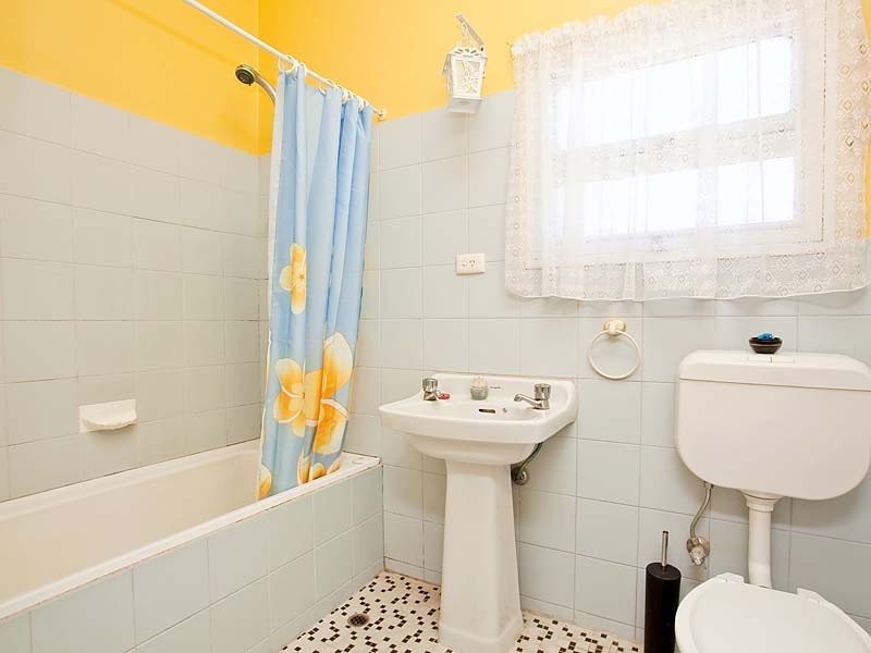 8 Sedunary Road, Morphett Vale SA 5162