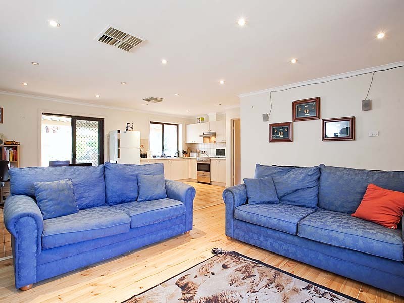 36 Felix Crescent, Morphett Vale SA 5162