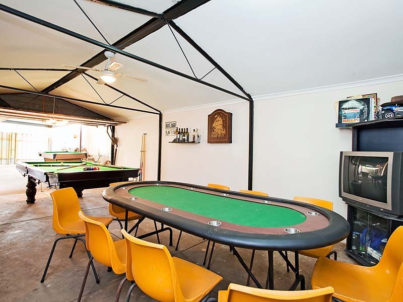 36 Felix Crescent, Morphett Vale SA 5162