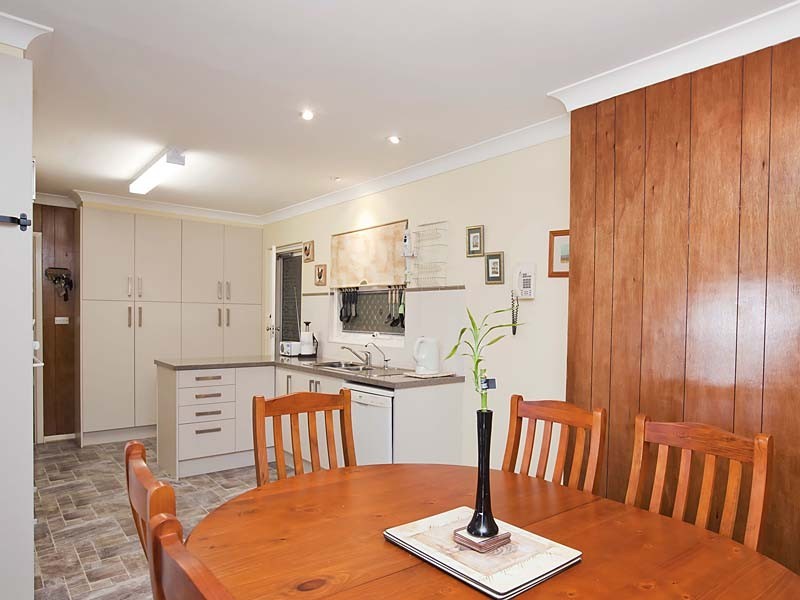 24 Susan Road, Hackham SA 5163