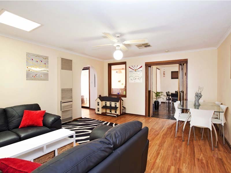 66 Orana Drive, Morphett Vale SA 5162