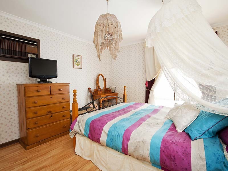 66 Orana Drive, Morphett Vale SA 5162