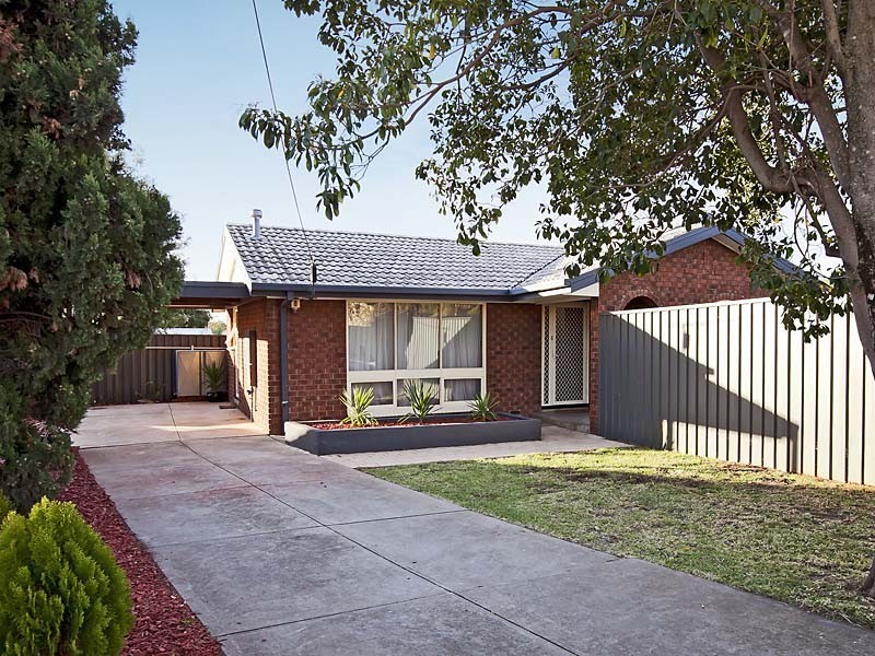 13 Dalkeith Avenue, Morphett Vale SA 5162