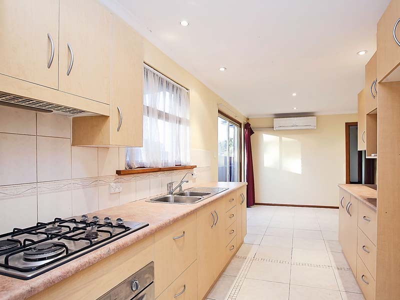 13 Dalkeith Avenue, Morphett Vale SA 5162