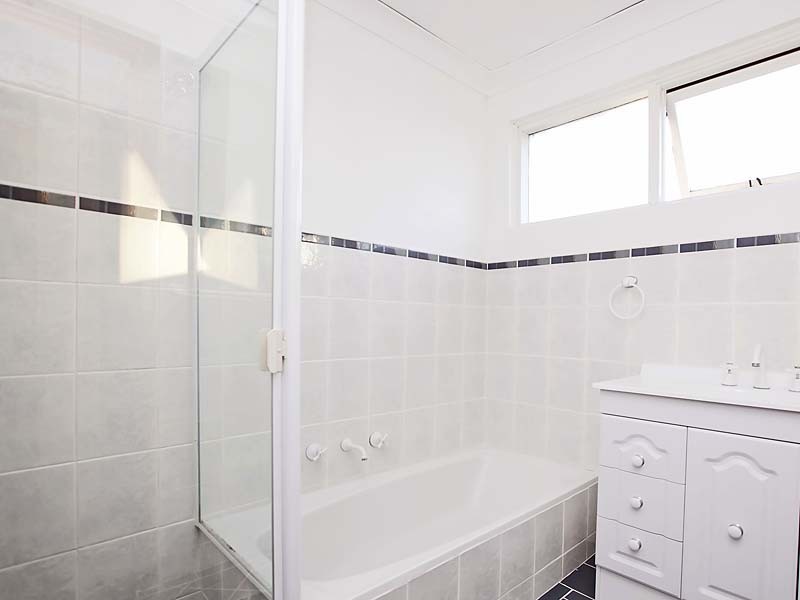 13 Dalkeith Avenue, Morphett Vale SA 5162