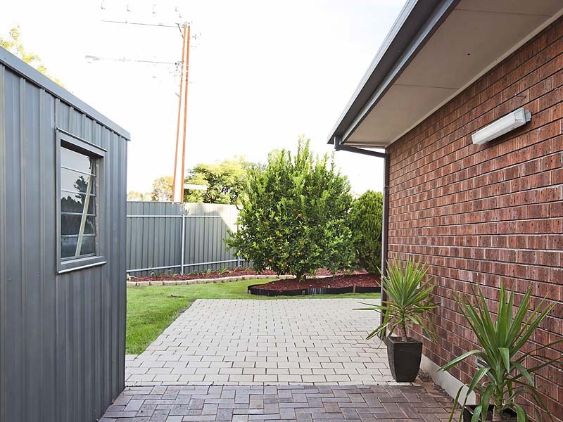 13 Dalkeith Avenue, Morphett Vale SA 5162