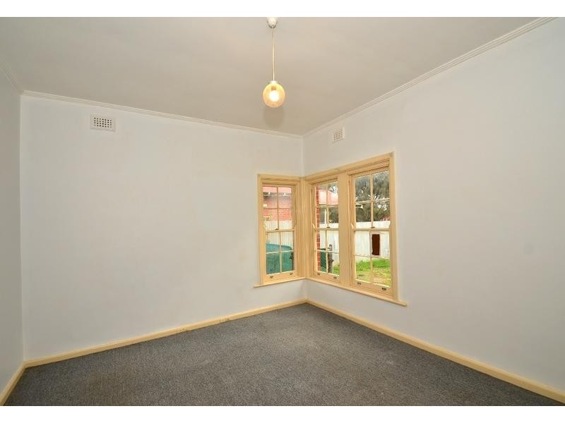 48 Wheatsheaf Road, Morphett Vale SA 5162