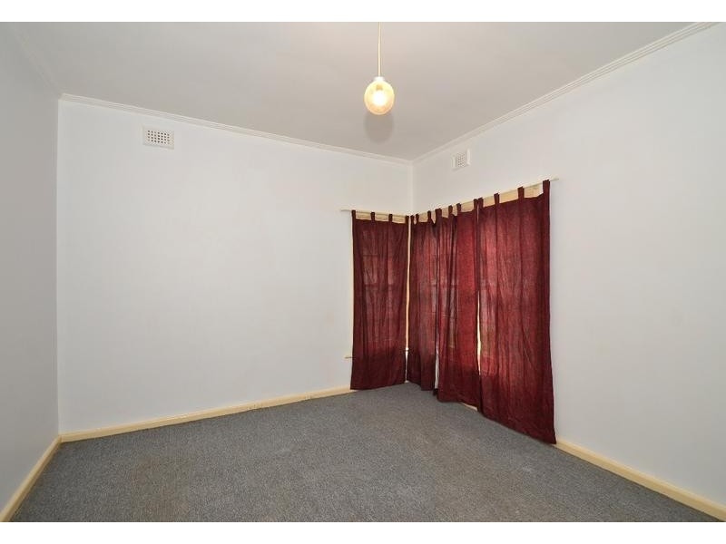48 Wheatsheaf Road, Morphett Vale SA 5162