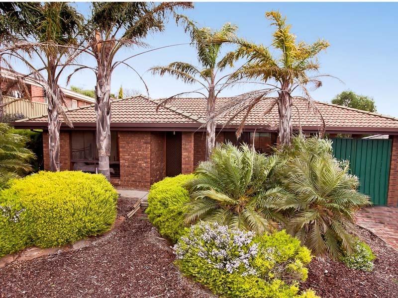 74 Ragamuffin Drive, Hallett Cove SA 5158