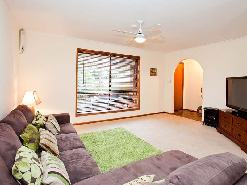 74 Ragamuffin Drive, Hallett Cove SA 5158
