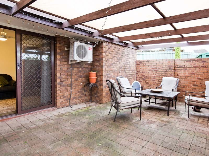 74 Ragamuffin Drive, Hallett Cove SA 5158