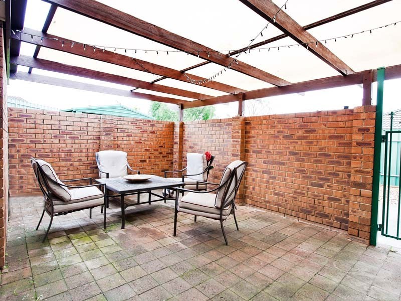 74 Ragamuffin Drive, Hallett Cove SA 5158