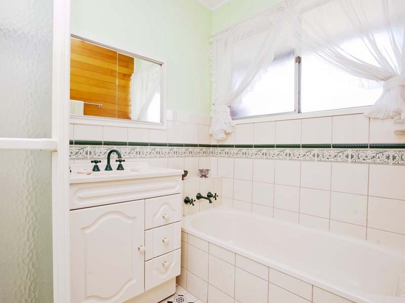 11 Modler Road, Morphett Vale SA 5162