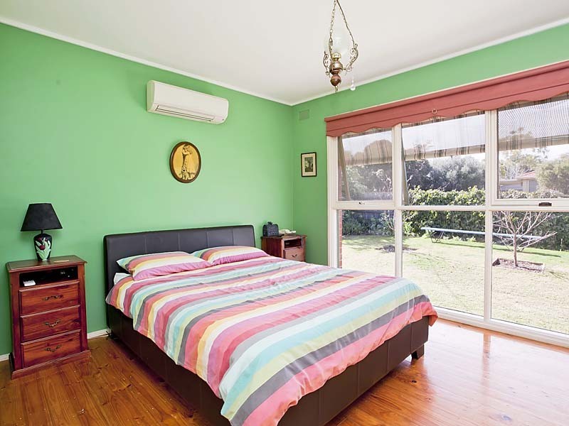 11 Modler Road, Morphett Vale SA 5162