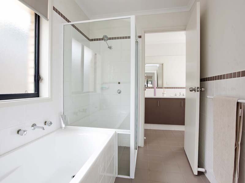 30 Perry Road, Huntfield Heights SA 5163