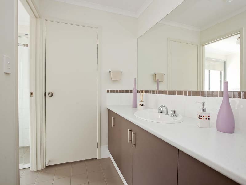 30 Perry Road, Huntfield Heights SA 5163