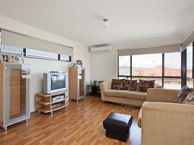 30 Perry Road, Huntfield Heights SA 5163