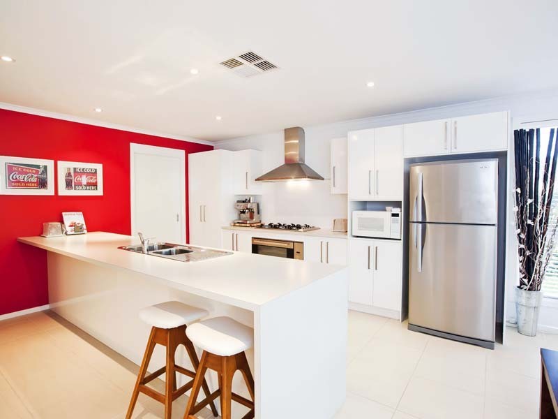 24 Aubrey Drive, Willunga SA 5172