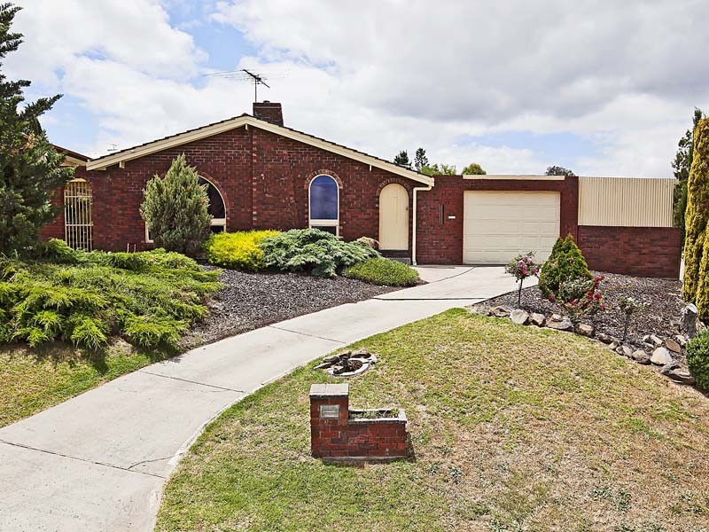 16 Rainbow Street, Hallett Cove SA 5158
