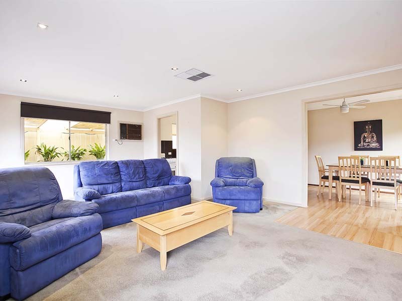 16 Rainbow Street, Hallett Cove SA 5158