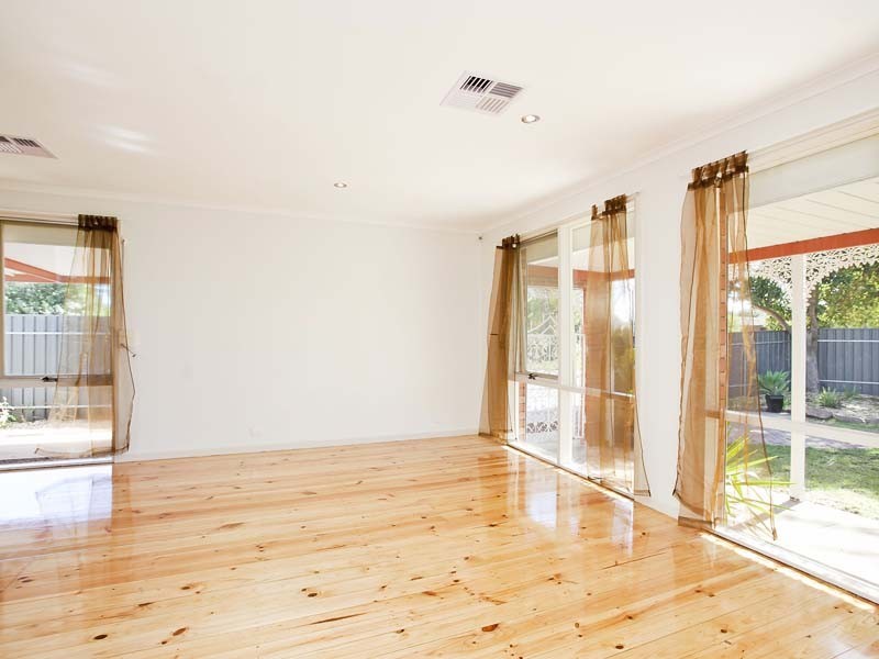 55 Richards Drive, Morphett Vale SA 5162