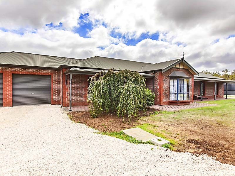 6 Norman Road, Willunga SA 5172