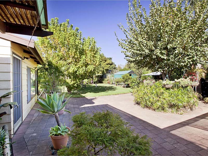 5 Fourth Avenue, Warradale SA 5046