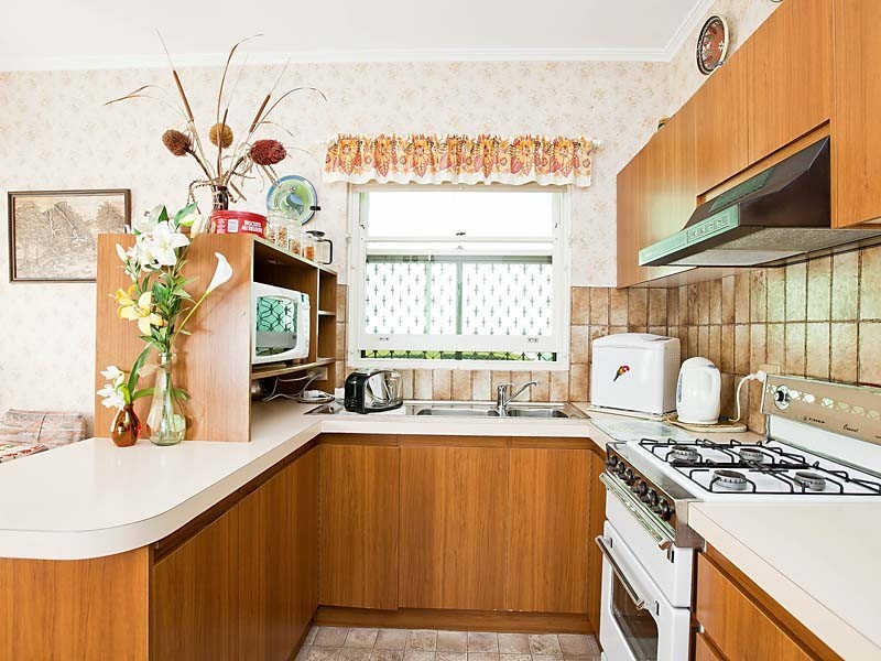 5 Fourth Avenue, Warradale SA 5046