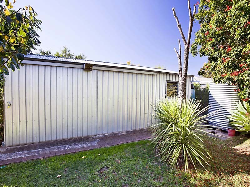 5 Fourth Avenue, Warradale SA 5046