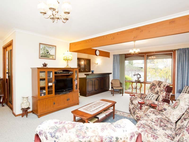 29 Tatiara Road, Happy Valley SA 5159