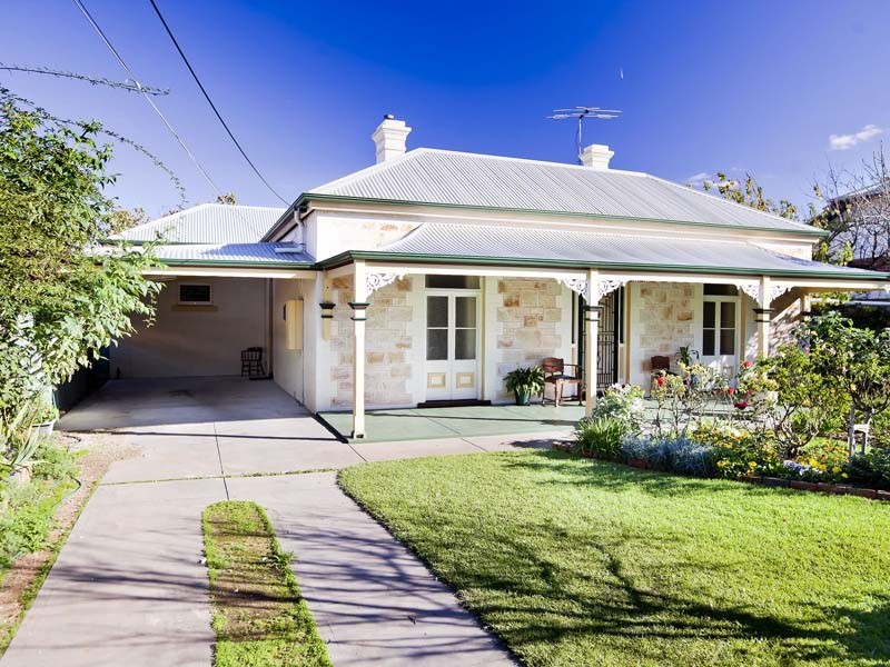 58 East Avenue, Black Forest SA 5035