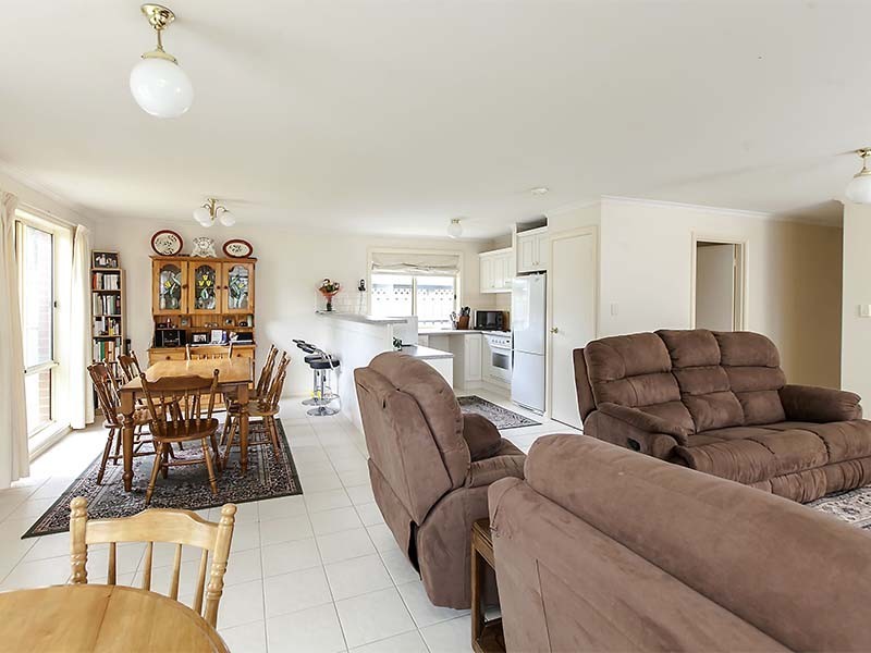 18 Eucalypt Circuit, Flagstaff Hill SA 5159