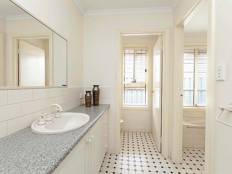 18 Eucalypt Circuit, Flagstaff Hill SA 5159