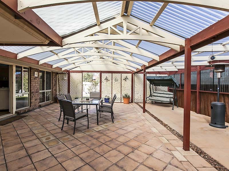 12 Perin Avenue, Woodcroft SA 5162