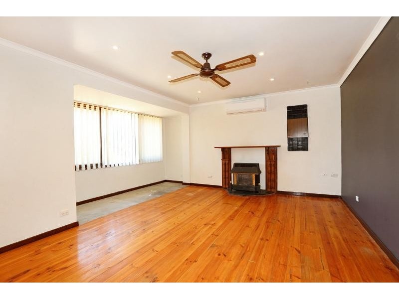 39 Copernicus Road, Christie Downs SA 5164