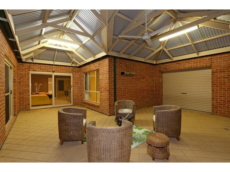 10 Annabelle Drive, Hallett Cove SA 5158