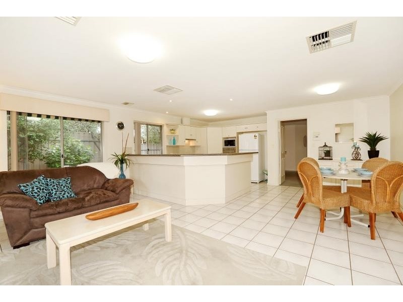 3 Pyrus Way, Woodcroft SA 5162