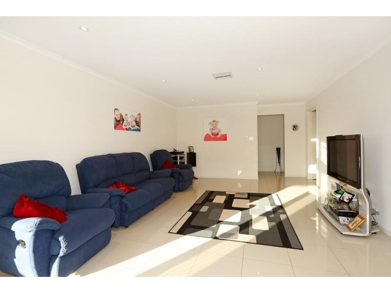 67 Esperance Boulevard, Seaford Rise SA 5169