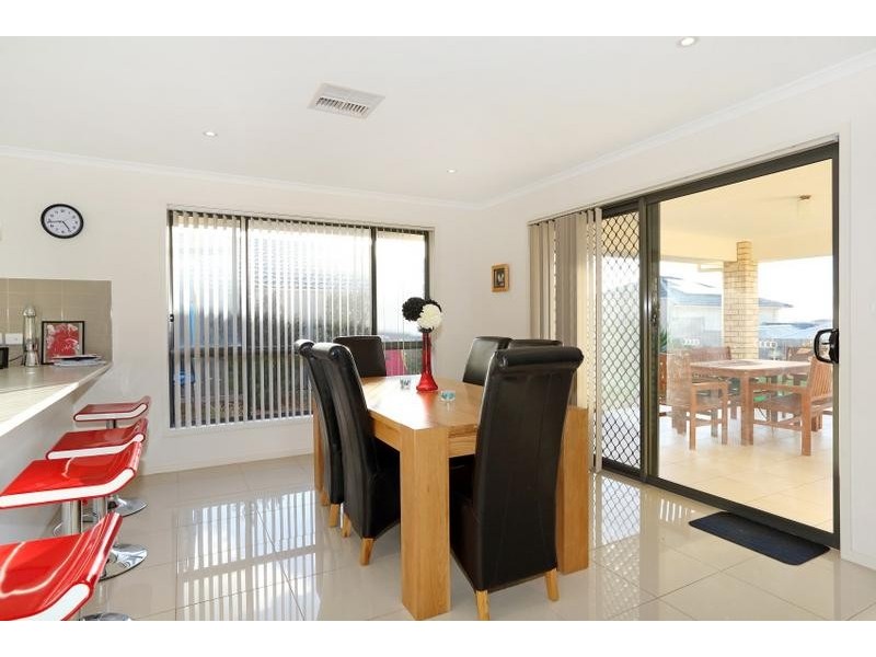 67 Esperance Boulevard, Seaford Rise SA 5169