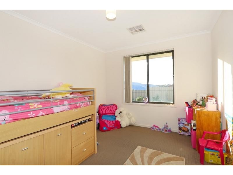 67 Esperance Boulevard, Seaford Rise SA 5169