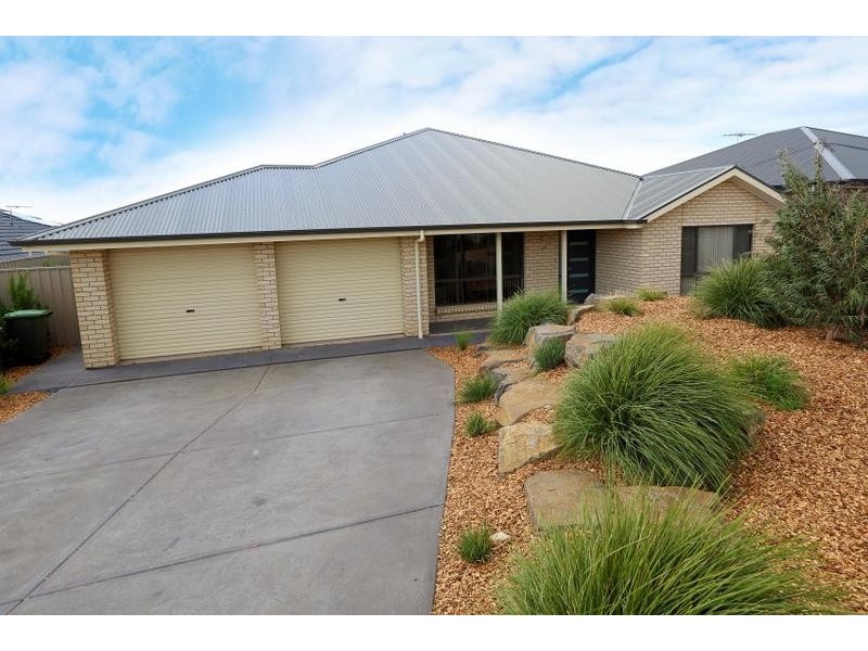 67 Esperance Boulevard, Seaford Rise SA 5169