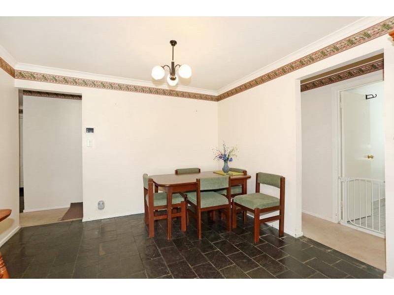 62 Coorabie Crescent, Hallett Cove SA 5158
