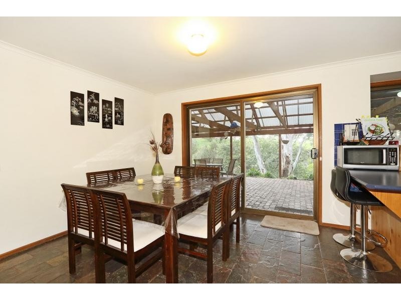 28 Salvador Street, Flagstaff Hill SA 5159