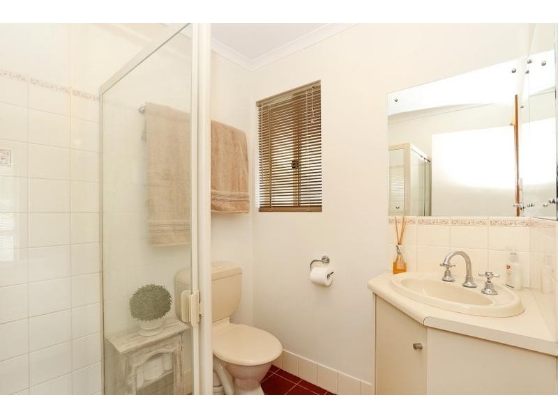 30 Hendrix Crescent, Woodcroft SA 5162