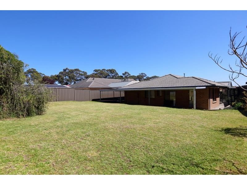 5 Cleveland Court, Woodcroft SA 5162