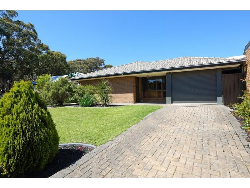 5 Cleveland Court, Woodcroft SA 5162