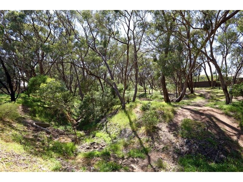 5 Cleveland Court, Woodcroft SA 5162